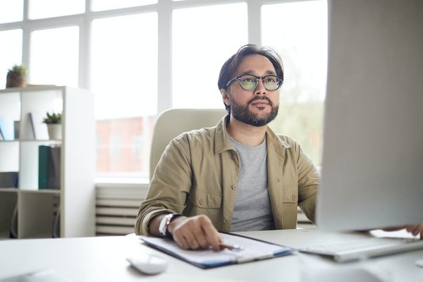How to Develop a Mobile App for Tracking Local Biodiversity in the UK?